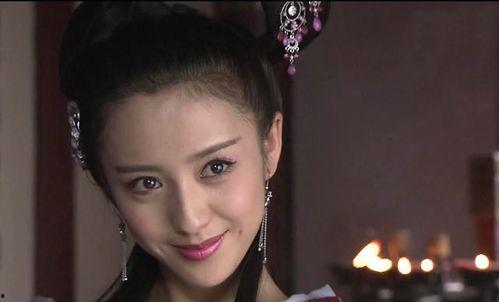 我靠躺平母仪天下,母仪天下的躺平传奇